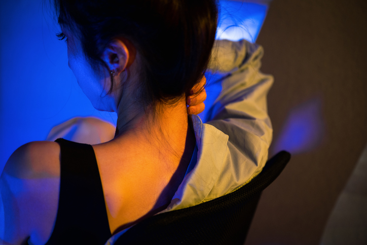How to Protect Your Skin from Blue Light Damage